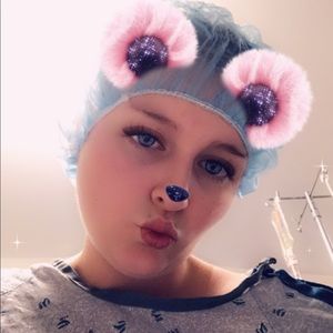 Meet your Posher, Carissa